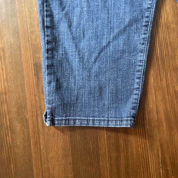 Style & Co. Petite Jeans Womens Size 14P Tummy Control Capri Zip Fly Bedazzled - Picture 5 of 13